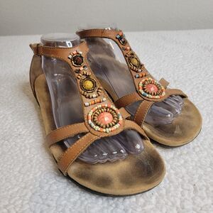 Minnetonka Womens Sz 9 Boho Embellished Gladiator Leather Strappy Thong Sandals